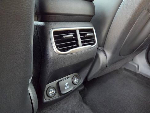 Used 2023 Hyundai Santa Fe Calligraphy FWD image 16