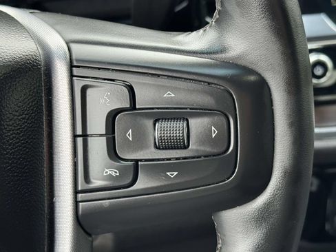 Used 2025 GMC Sierra 1500 SLT AWD/4WD image 22