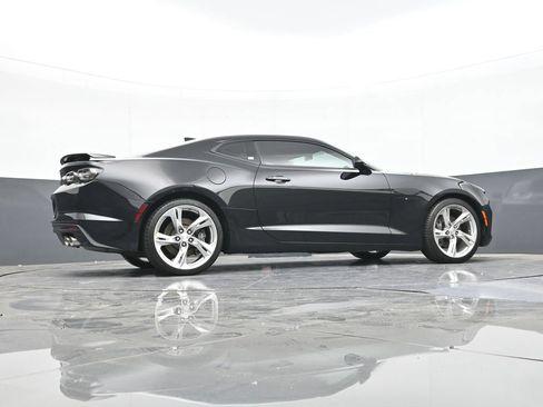 Used 2019 Chevrolet Camaro SS RWD image 35