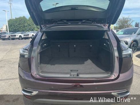 Used 2023 Buick Envision Avenir AWD/4WD image 10