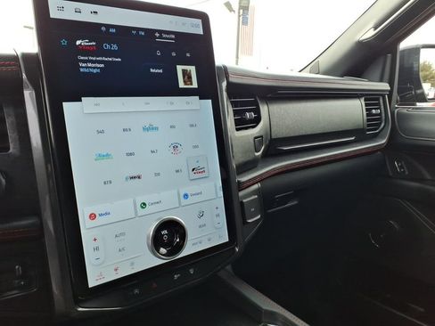 Used 2024 Ford Expedition Max Limited image 27