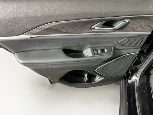 Used 2022 Jeep Grand Cherokee Limited 4xe image 25