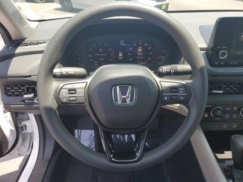 Certified 2023 Honda Accord EX image 24