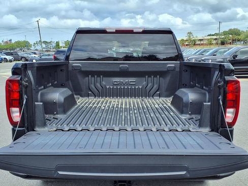 Used 2024 GMC Sierra 1500 Elevation AWD/4WD image 18