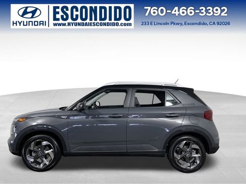 New 2026 Hyundai Venue SEL image 2