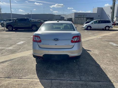 Used 2011 Ford Taurus Limited w/ 303A Rapid Spec Order Code image 6