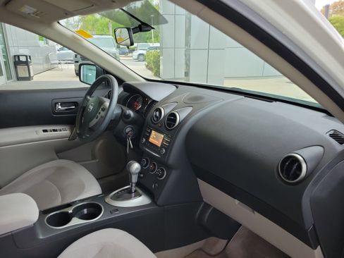 Used 2015 Nissan Rogue S w/ Convenience Package image 30