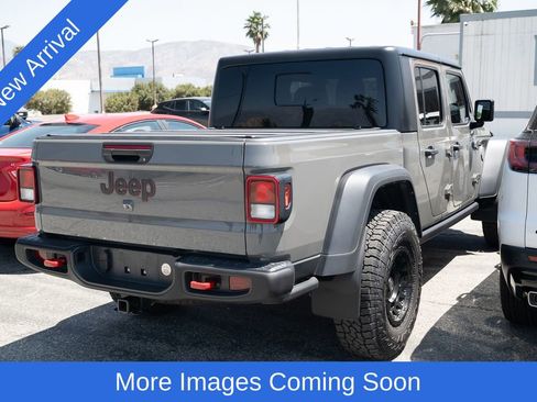 Used 2022 Jeep Gladiator Rubicon w/ Trailer Tow Package AWD/4WD image 3