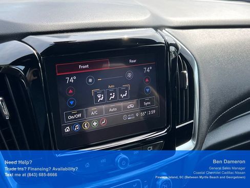 Used 2023 Chevrolet Traverse LT FWD image 39