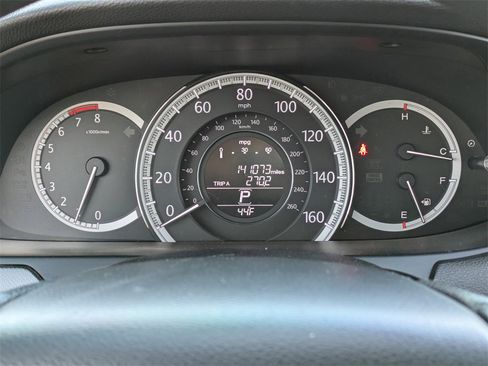 Used 2015 Honda Accord LX image 37