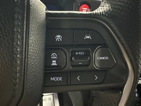 Used 2024 Toyota Tacoma TRD Sport AWD/4WD image 19