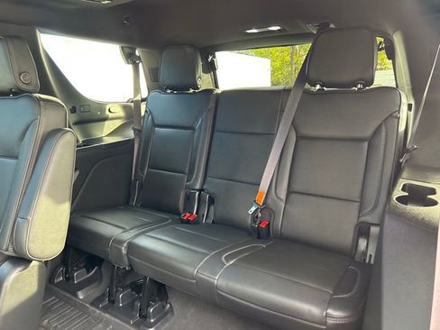 Used 2021 GMC Yukon Denali w/ Denali Premium Package image 33