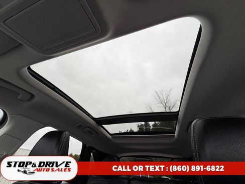 Used 2021 Ford Escape SEL w/ Technology Package image 15