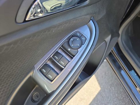 Used 2024 Chevrolet Malibu LT image 19