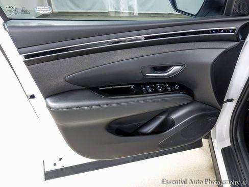 Used 2023 Hyundai Tucson Limited image 21