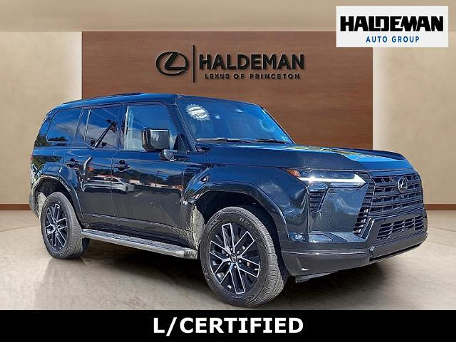 Certified 2024 Lexus GX 550 w/ Accessory Package (Z1) AWD/4WD image 1