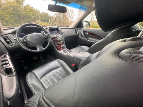 Used 2015 INFINITI QX50 AWD image 16