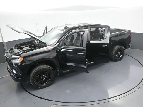 Used 2024 Chevrolet Silverado 1500 LT Trail Boss w/ Convenience Package II image 68