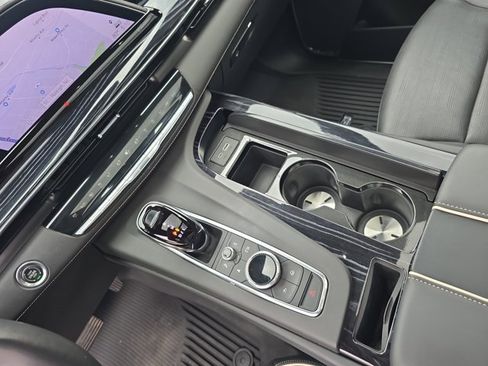 Used 2022 Cadillac Escalade Sport w/ Touring Package image 26