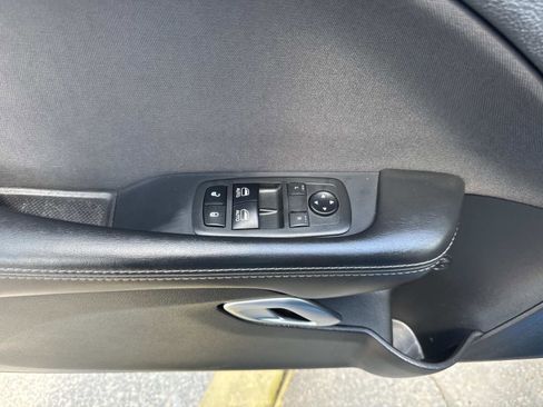 Certified 2019 Dodge Challenger GT w/ Driver Convenience Group image 19