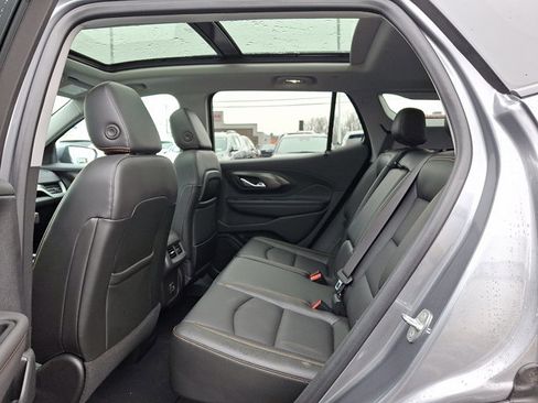 Certified 2021 GMC Terrain SLT image 10