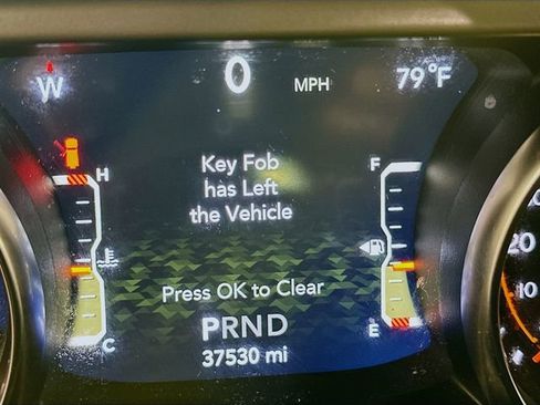 Used 2022 Jeep Wrangler Unlimited Sport AWD/4WD image 10