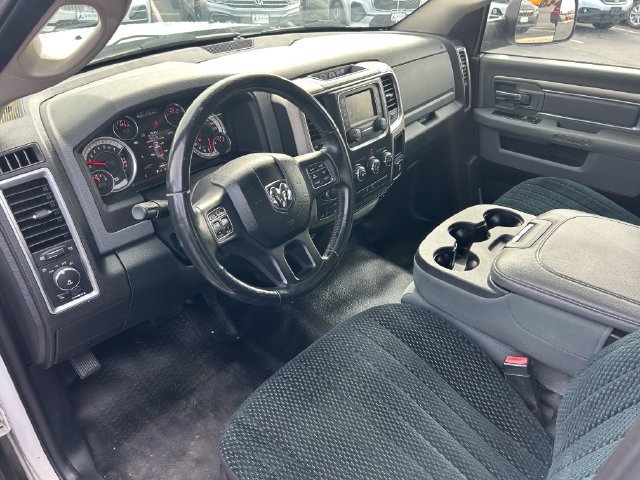Used 2014 RAM 1500 Classic SLT w/ Luxury Group AWD/4WD image 22