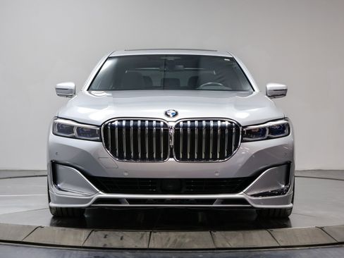 Used 2020 BMW ALPINA B7 xDrive w/ Luxury Rear Seating Package image 19