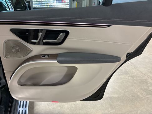 Used 2023 Mercedes-Benz EQS 450+ 4MATIC SUV image 29