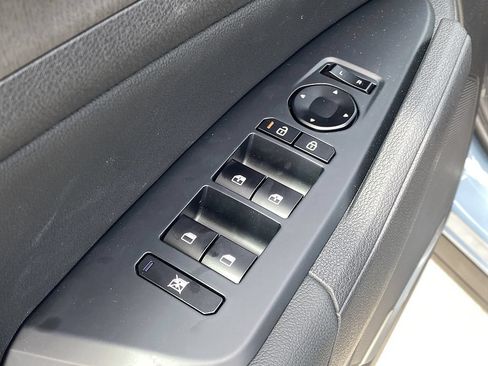 New 2026 Kia Sportage X-Line AWD/4WD image 12