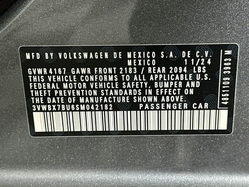 Used 2025 Volkswagen Jetta Sport FWD image 12