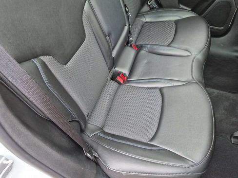 Used 2023 Jeep Compass Latitude w/ Sun and Sound Group AWD/4WD image 25