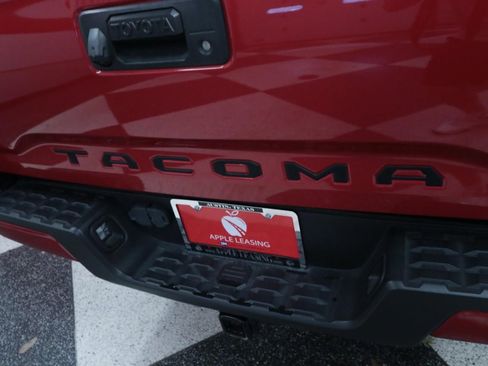 Used 2023 Toyota Tacoma SR AWD/4WD image 32