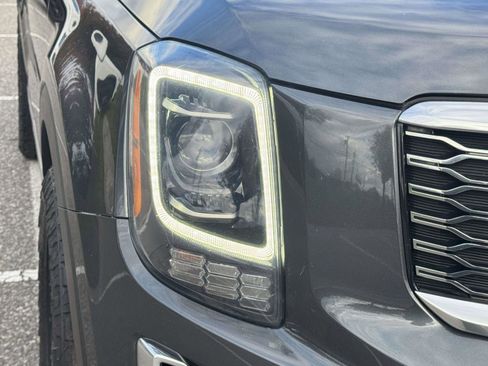 Used 2021 Kia Telluride EX image 6