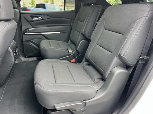 New 2026 Chevrolet Traverse LT w/ Driver Confidence Package FWD image 19