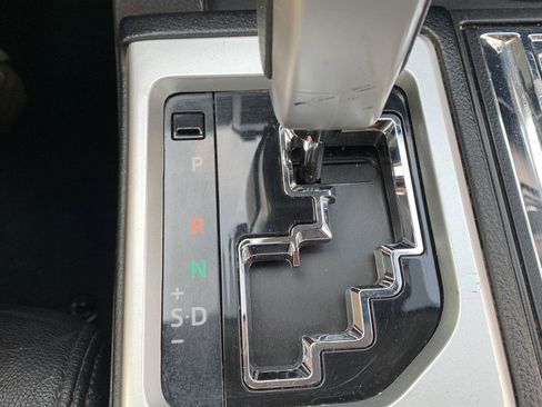 Used 2020 Toyota Tundra SR5 w/ SR5 Upgrade Package image 13