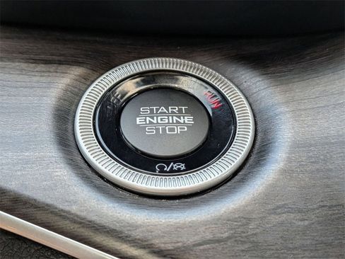 Used 2024 Jeep Grand Cherokee Limited 4xe image 22