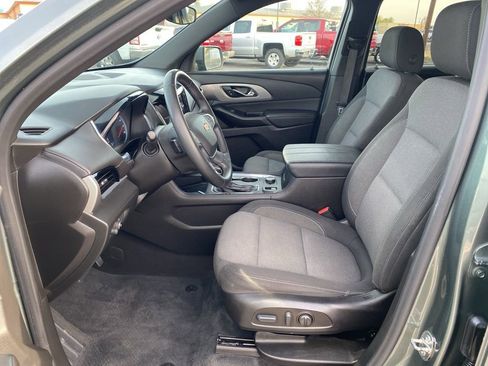 Used 2023 Chevrolet Traverse LT image 26