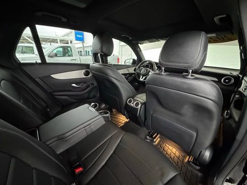 Used 2022 Mercedes-Benz GLC 300 image 25