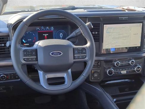 New 2026 Ford F250 Lariat w/ FX4 Off-Road Package image 18