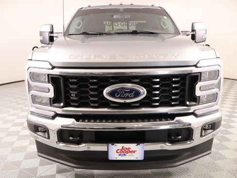 Used 2023 Ford F350 Lariat w/ Lariat Ultimate Package AWD/4WD image 10