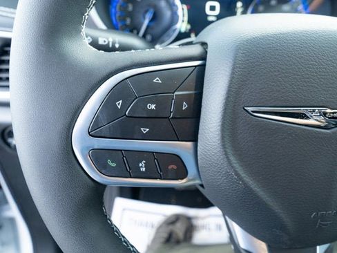 New 2026 Chrysler Pacifica Select image 22