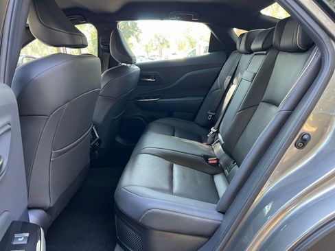 Used 2025 Toyota Crown XLE image 22