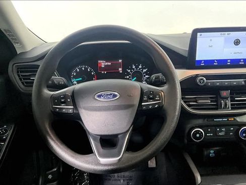 Used 2022 Ford Escape SE FWD image 5