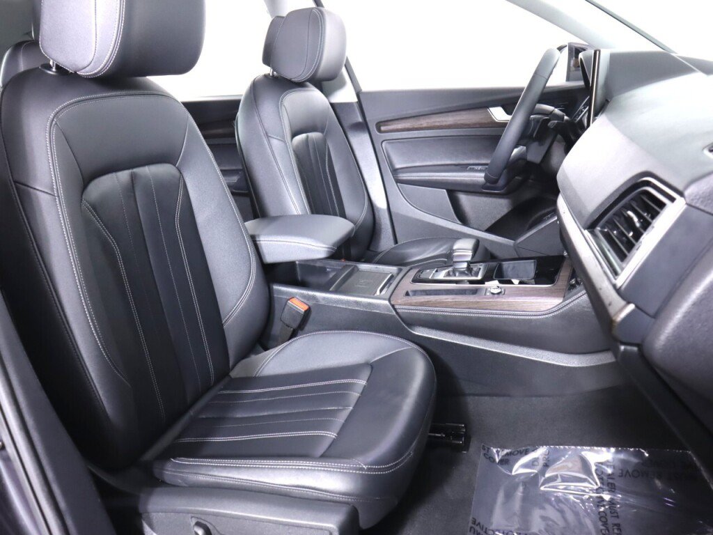 Used 2021 Audi Q5 2.0T Premium Plus w/ Premium Plus Package AWD/4WD image 41