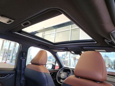 Used 2025 Subaru Forester Touring AWD/4WD image 24