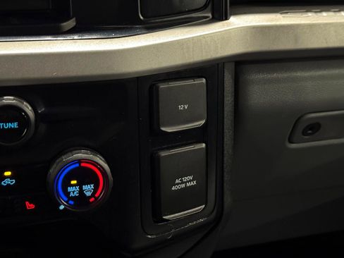 Used 2024 Ford F550 4x4 Crew Cab Super Duty w/ XLT Value Package image 27