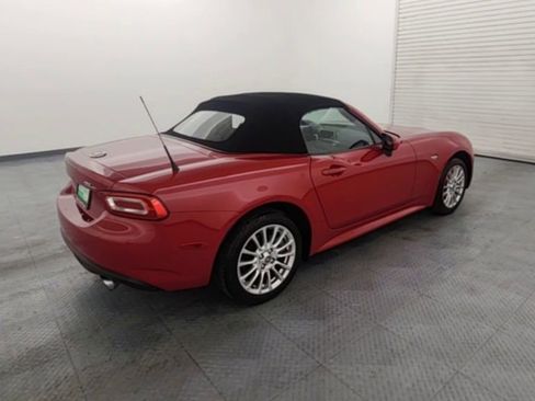 Used 2018 FIAT 124 Spider Classica image 8