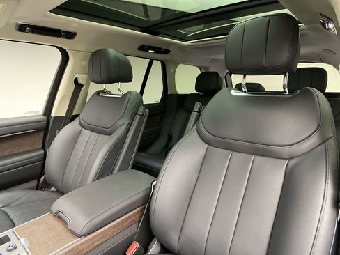 Used 2023 Land Rover Range Rover SE AWD/4WD image 15