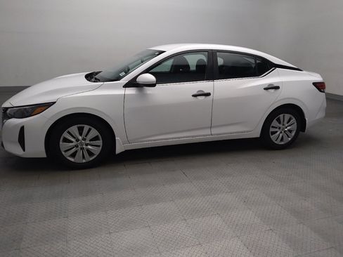 Used 2024 Nissan Sentra S FWD image 2